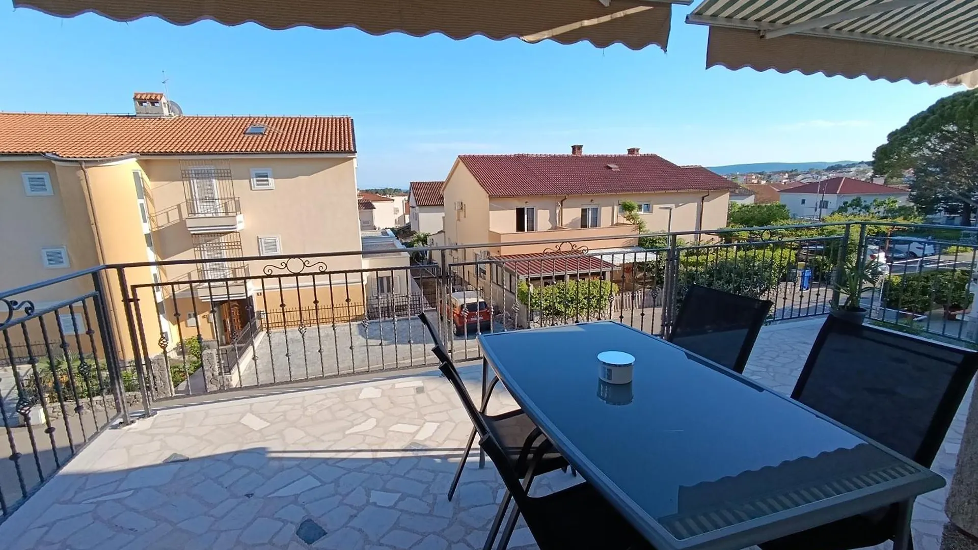 Apartment Petrov Krk Town