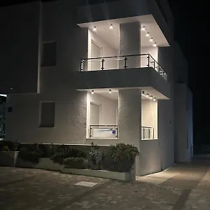 Stella Apartment